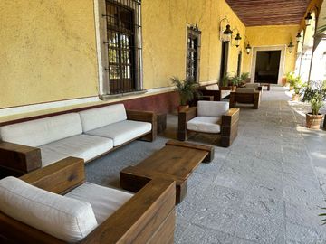 MAGNIFICA CASA EN CIRCUITO CON CASCO DE HACIENDA