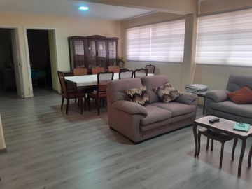EDIFICIO EN VENTA CON DEPARTAMENTOS RENTADOS, OFICINA Y LOCAL COMERCIAL