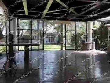 VENTA DE RESIDENCIA EN LEON, GTO.  EXCLUSIVO. AL SUR DE LA CIUDAD. ESTILO CLASICO CONSERVADOR CONTEMPORANEO.