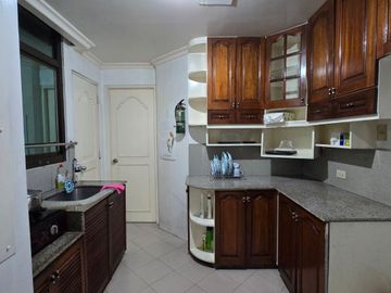 RUSH!! 3 bedroom for sale in Ortigas Center