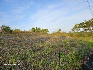 Cebu overlooking seaview lot for sale 224 sqm at Crown Heights Subdivision for sale by owner 3.2m net  Compostela Cebu Philippines