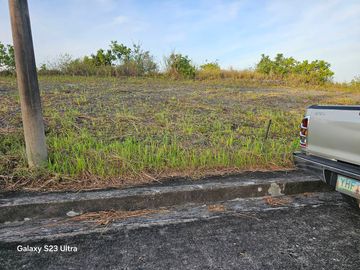 Cebu overlooking seaview lot for sale 224 sqm at Crown Heights Subdivision for sale by owner 3.2m net  Compostela Cebu Philippines