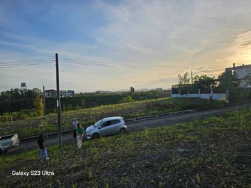 Cebu overlooking seaview lot for sale 224 sqm at Crown Heights Subdivision for sale by owner 3.2m net  Compostela Cebu Philippines