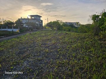 Cebu overlooking seaview lot for sale 224 sqm at Crown Heights Subdivision for sale by owner 3.2m net  Compostela Cebu Philippines