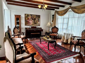 Venta Casa 650 m² Los Chillos (Urbanización San José del Valle)