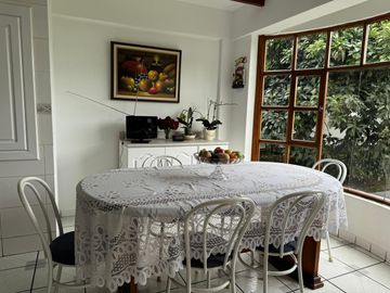 Venta Casa 650 m² Los Chillos (Urbanización San José del Valle)