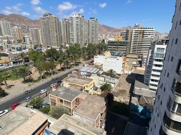 Gran Oportunidad!! 5200 UF, Se Vende  amplio departamento con excelente ubicación y vista privilegiada frente al mar ubicado  en Antofagasta