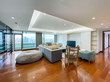 Prime 3 Bedroom 3BR Corner Unit for Sale in The Horizon Homes BGC