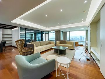 Prime 3 Bedroom 3BR Corner Unit for Sale in The Horizon Homes BGC