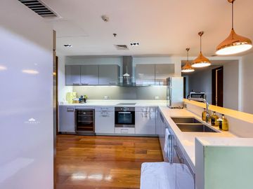 Prime 3 Bedroom 3BR Corner Unit for Sale in The Horizon Homes BGC