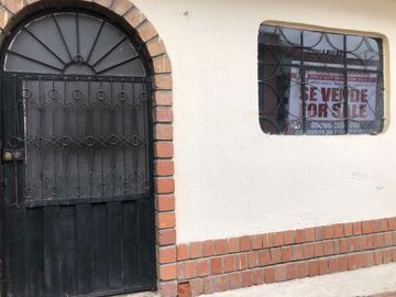 EN VENTA OPORTUNIDAD CASA EN VENTA EN EL CENTRO DE LA CIUDAD