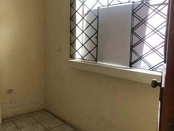 EN VENTA OPORTUNIDAD CASA EN VENTA EN EL CENTRO DE LA CIUDAD