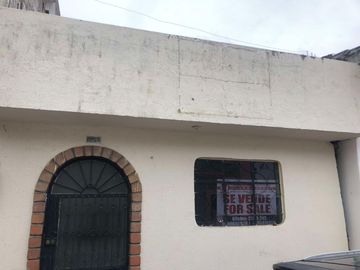 EN VENTA OPORTUNIDAD CASA EN VENTA EN EL CENTRO DE LA CIUDAD