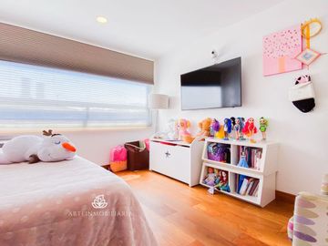 CASA BOSQUE ESMERALDA. 4 REC MODERNA SEGURIDAD JARDIN Y ROOF IMPECABLE