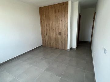 Venta Casa en Ciudad Celeste de Estreno - Samborondón - cerca al Colegio Alemán, Menor - C354
