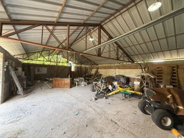 Soñada Parcela de 20.000 m2 con Casa Regularizada y Diversos Árboles Frutales