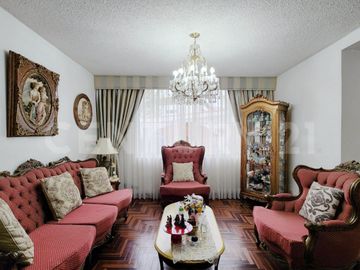 VENDO CASA MUY CERCA A VILLA MILITAR OESTE CHORRILLOS
