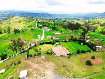 En venta Quinta a 30 Min de Cuenca, Victoria del Portete
