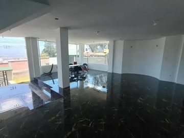 AMPLIA CASA EN CONOCOTO – VENTA O ARRIENDO - 1200m2 TERRENO