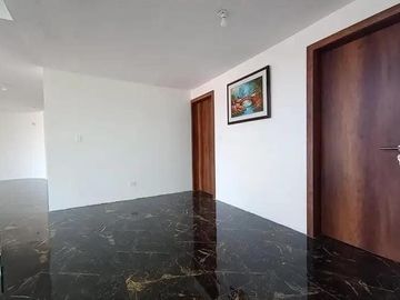 AMPLIA CASA EN CONOCOTO – VENTA O ARRIENDO - 1200m2 TERRENO
