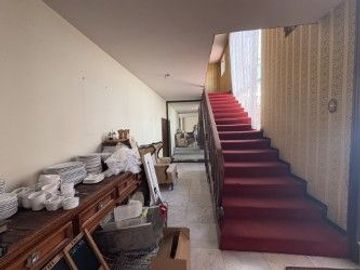 Casa en venta 4 recamaras enfrente del Colegio Americano en la Col. La Paz