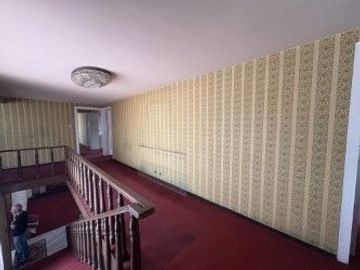 Casa en venta 4 recamaras enfrente del Colegio Americano en la Col. La Paz