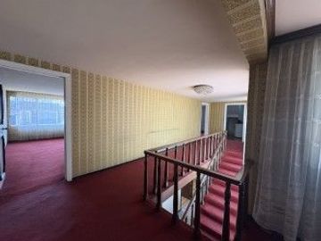 Casa en venta 4 recamaras enfrente del Colegio Americano en la Col. La Paz