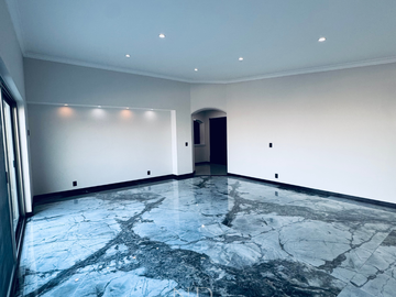 SE VENDE RESIDENCIA EN BUGAMBILIAS ZAPOPAN JAL. $35,000,000