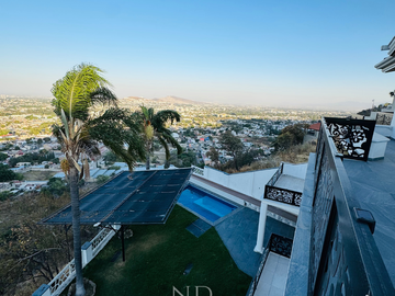 SE VENDE RESIDENCIA EN BUGAMBILIAS ZAPOPAN JAL. $35,000,000