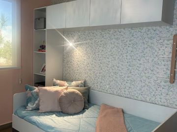 VENTA. DEPARTAMENTO NUEVO. LAS ARMAS. SEGURIDAD 24 HRS.