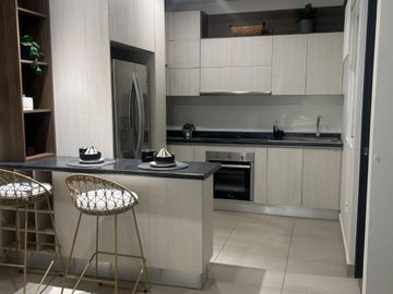 VENTA. DEPARTAMENTO NUEVO. LAS ARMAS. SEGURIDAD 24 HRS.
