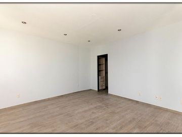 VENTA DE CASA EN CENTRO HISTORICO DE QUERÉTARO