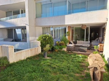 Lindo Departamento Con Jardín Privado En Costa De Montemar