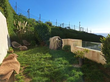 Lindo Departamento Con Jardín Privado En Costa De Montemar