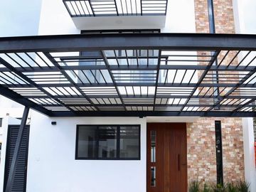 Casa Nueva en CanCun QR