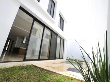 Casa Nueva en CanCun QR