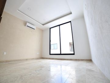Casa Nueva en CanCun QR