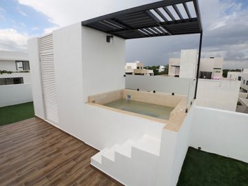 Casa Nueva en CanCun QR