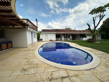 ¡Venta de espectacular Casa en Altos de Ciudad Jardín!