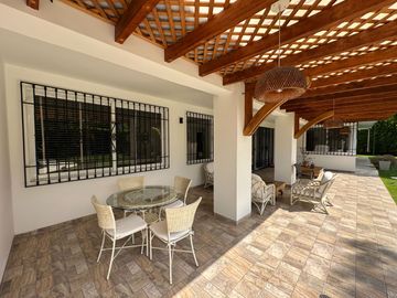 ¡Venta de espectacular Casa en Altos de Ciudad Jardín!