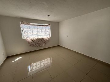 CASA EN VENTA TOLUCA CERCA DE AV PACÍFICO