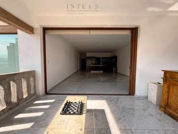 Exclusivo Departamento en Venta – Zona Esmeralda, Loma Antigua, 216 m²