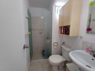 Remodelado departamento en venta, Breña
