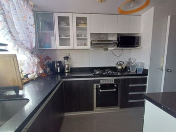 Remodelado departamento en venta, Breña