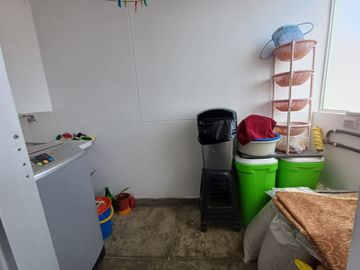 Remodelado departamento en venta, Breña
