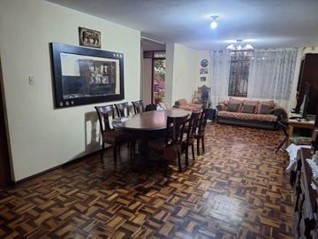 Vendo Casa En Urb. Los Sauces