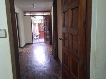 Vendo Casa En Urb. Los Sauces