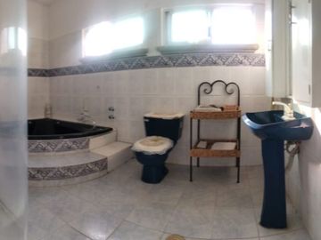 VENDO CASA DE 2 NIVELES EN AMATES OAXTEPEC