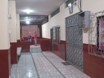 CASA RENTERA EN VENTA COMO OPORTUNIDAD DE INVERSIÓN EN ZONA ESTRATÉGICA DE PORTOVIEJO