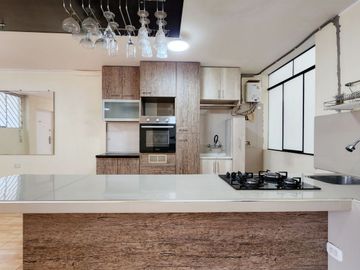 Venta De Departamento En Santa Anita Con Conexión A Gas Cálida